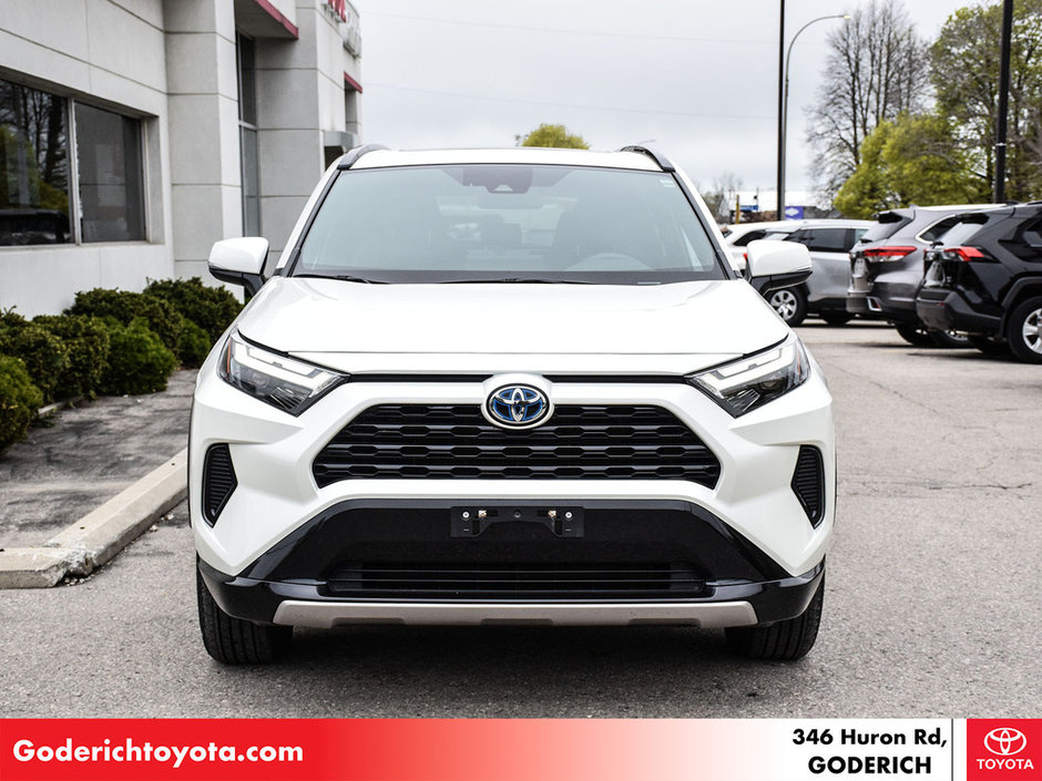 2022 Toyota RAV4 Hybrid SE-3