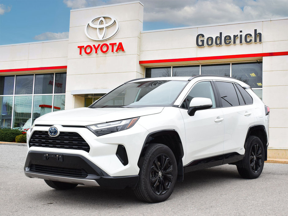 2022 Toyota RAV4 Hybrid SE-0