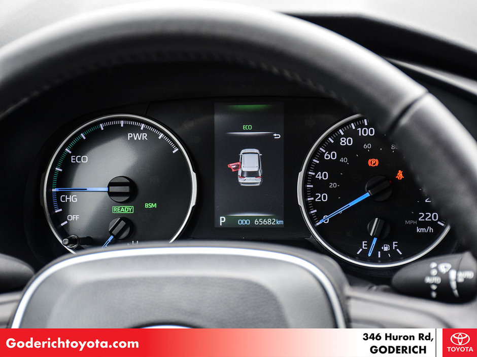 2022 Toyota RAV4 Hybrid SE-12