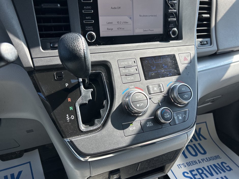 2018 Toyota Sienna 7 Passenger-17