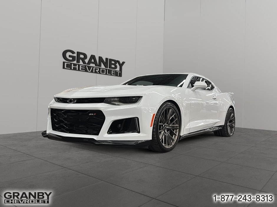 Chevrolet Camaro  2022 à Granby, Québec - w940px