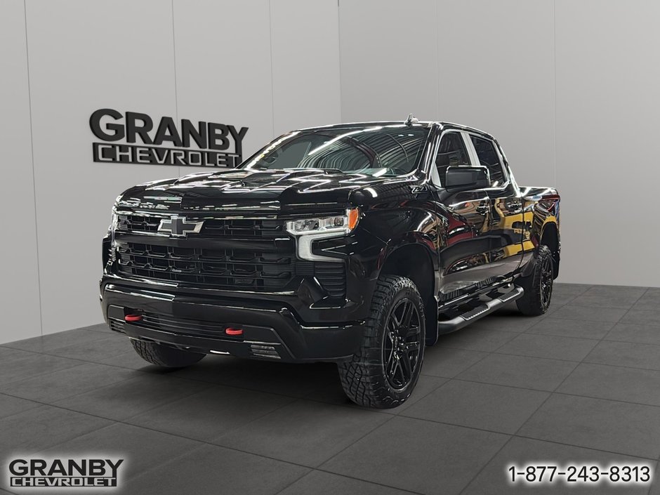 Chevrolet Silverado 1500  2023 à Granby, Québec - w940px