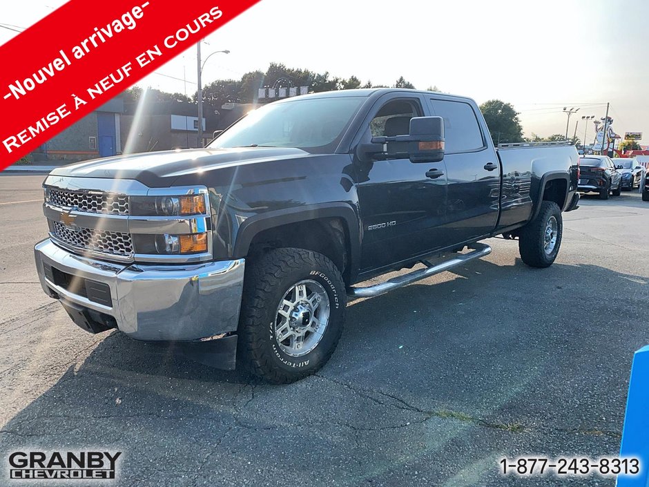 2019 Chevrolet Silverado 2500HD Work Truck boite longue moteur essence in Granby, Quebec - w940px