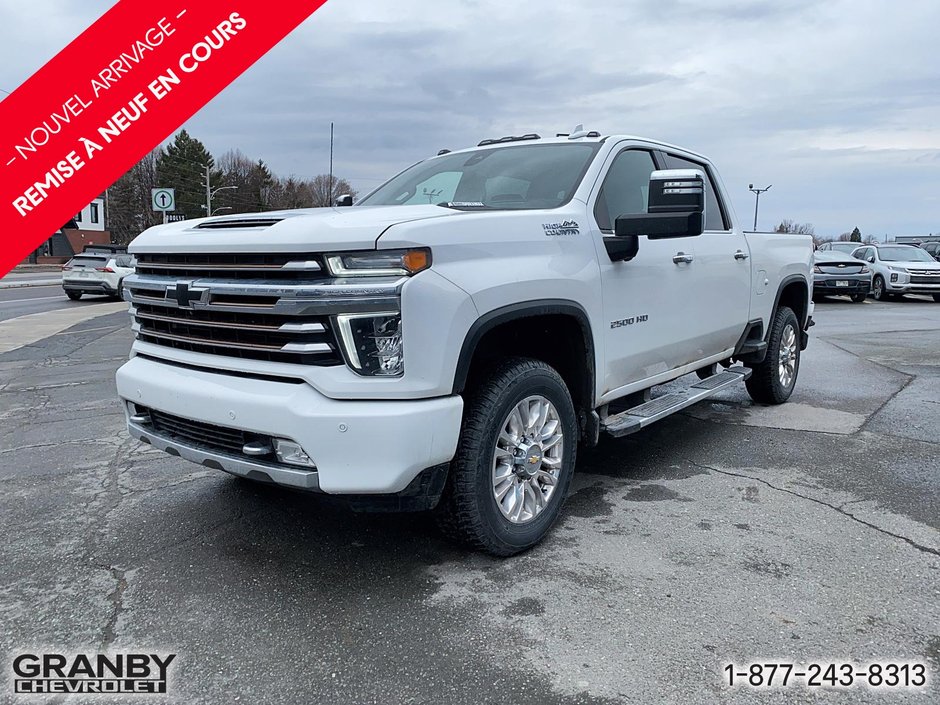 Chevrolet Silverado 2500HD High Country CREWCAB BOITE 6.6 DIESEL 2022 à Granby, Québec - w940px