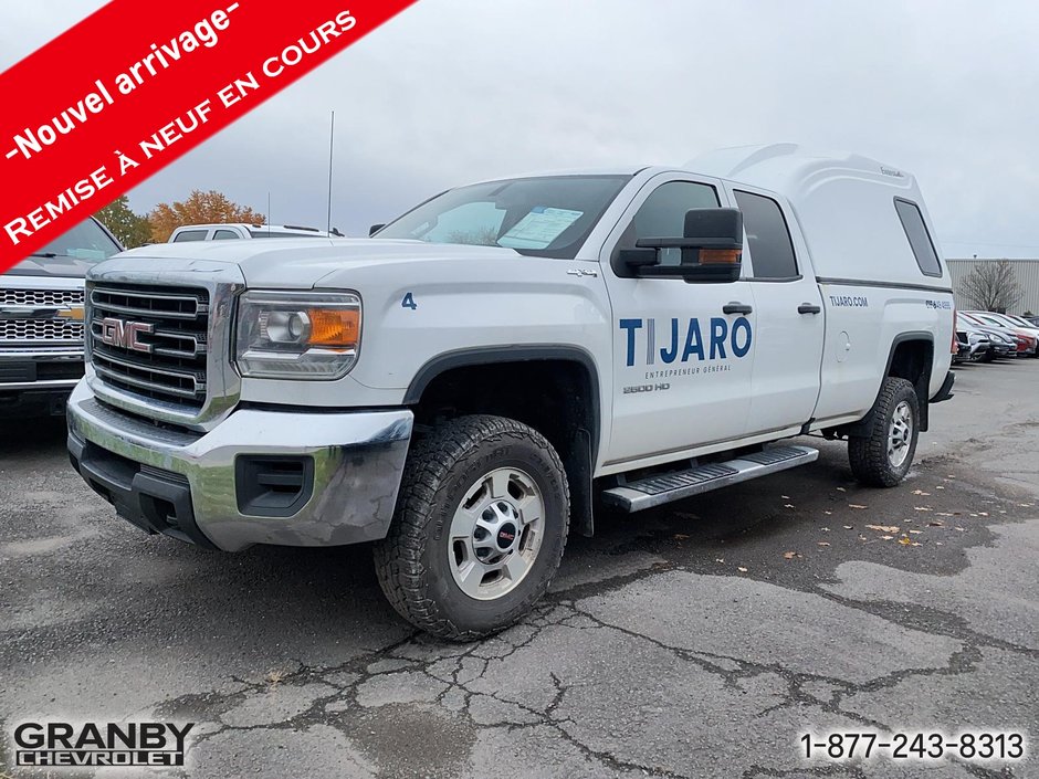 GMC Sierra 2500HD cab double moteur essence 6.0l 2018 à Granby, Québec