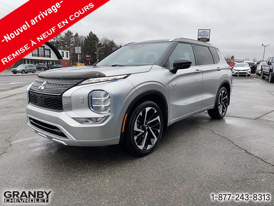 Mitsubishi Outlander  2024 à Granby, Québec - w940px