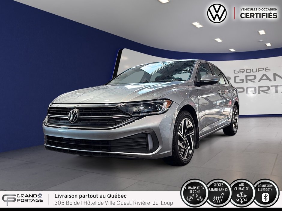 Volkswagen Jetta Highline, boîte automatique à traction avant 2024 à Rivière-du-loup, Québec