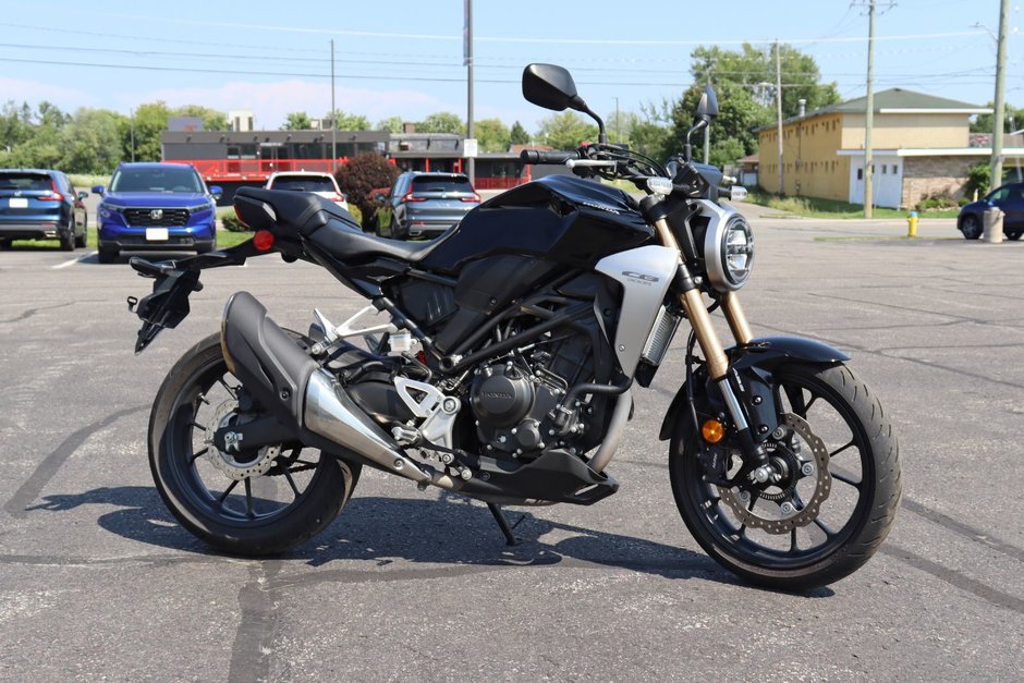 2022 Honda CB300R ABS in Sault Ste. Marie, Ontario - w940px