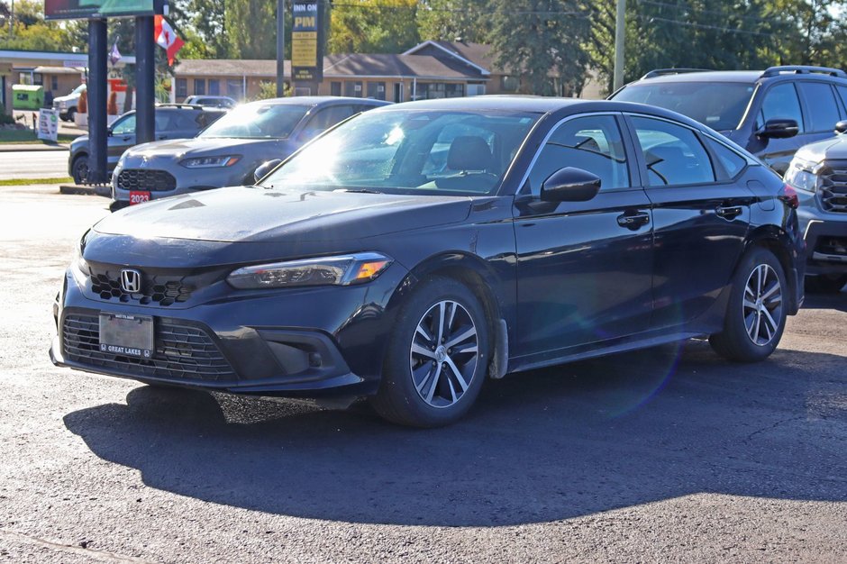 2022 Honda Civic Hatchback LX in Sault Ste. Marie, Ontario - w940px