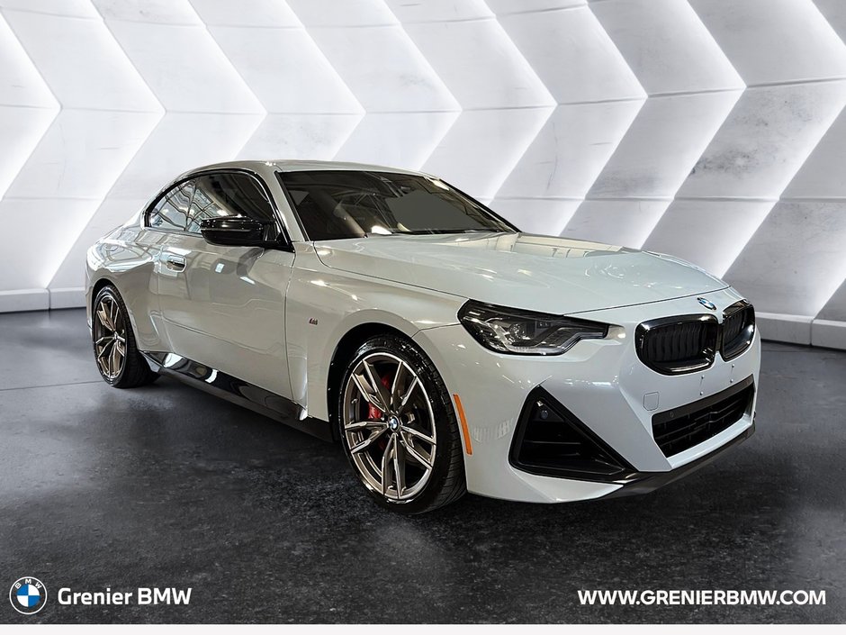 BMW 2 Series M240i xDrive 2023 à Terrebonne, Québec - w940px