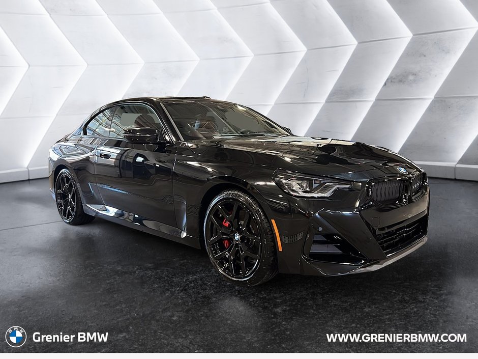 2025 BMW 230i XDrive Coupe in Terrebonne, Quebec - w940px