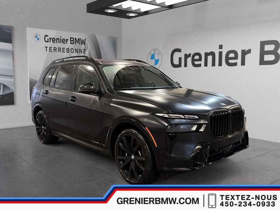 2025 BMW X7 xDrive40i, Obsidian Edition, Frozen Black Paint in Terrebonne, Quebec - w940px