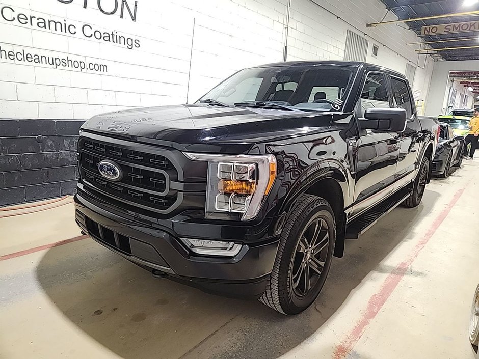 2021 Ford F-150 Supercrew XLT SPORT Bas Kilométrage in Terrebonne, Quebec - w940px