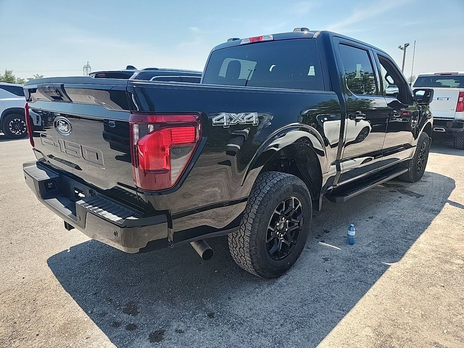 Ford F-150 XLT Crew Sport 302A 3.5 2024 à Terrebonne, Québec - w940px