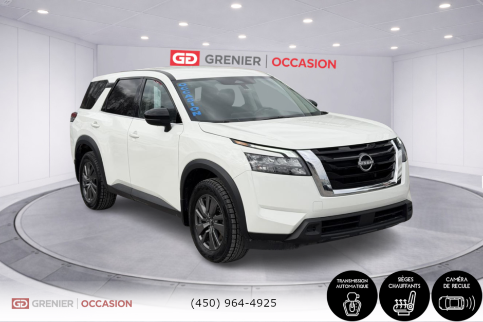 Nissan Pathfinder S AWD Bas Kilométrage 2023 à Terrebonne, Québec - w940px