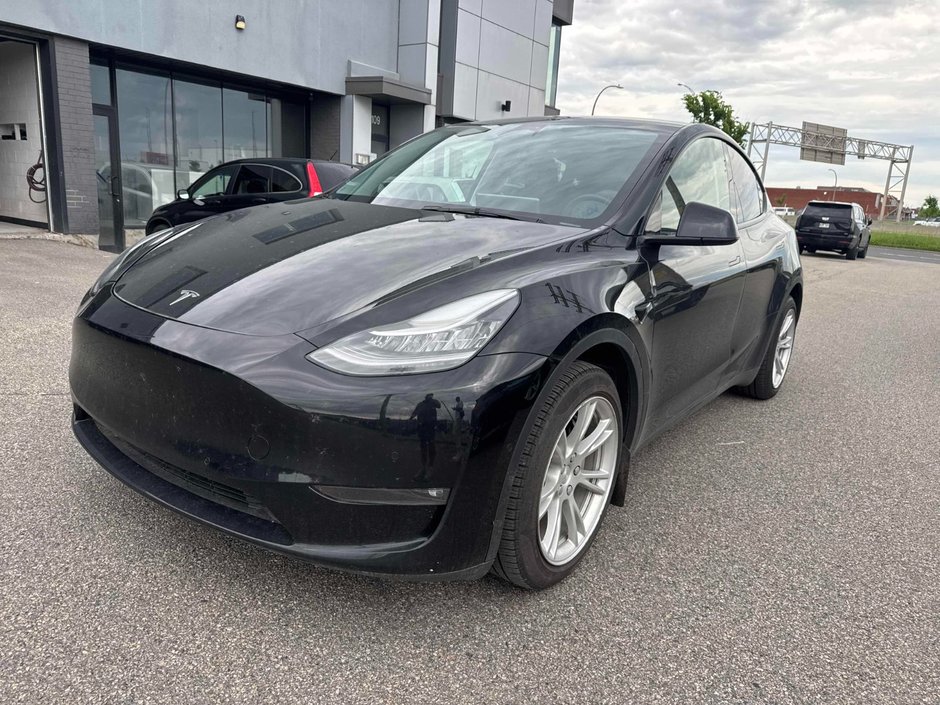 2022 Tesla Model Y Long Range AWD Cuir in Terrebonne, Quebec - w940px