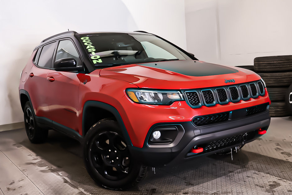 2023 Jeep Compass TRAILHAWK + 4X4 + TOIT OUVRANT PANO + GPS + CUIR in Terrebonne, Quebec - w940px