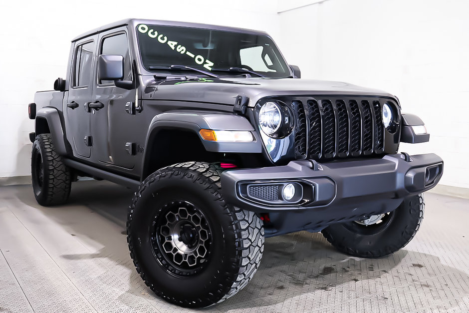 Jeep Gladiator WILLYS + 4X4 + V6 3.6L 2021 à Terrebonne, Québec - w940px