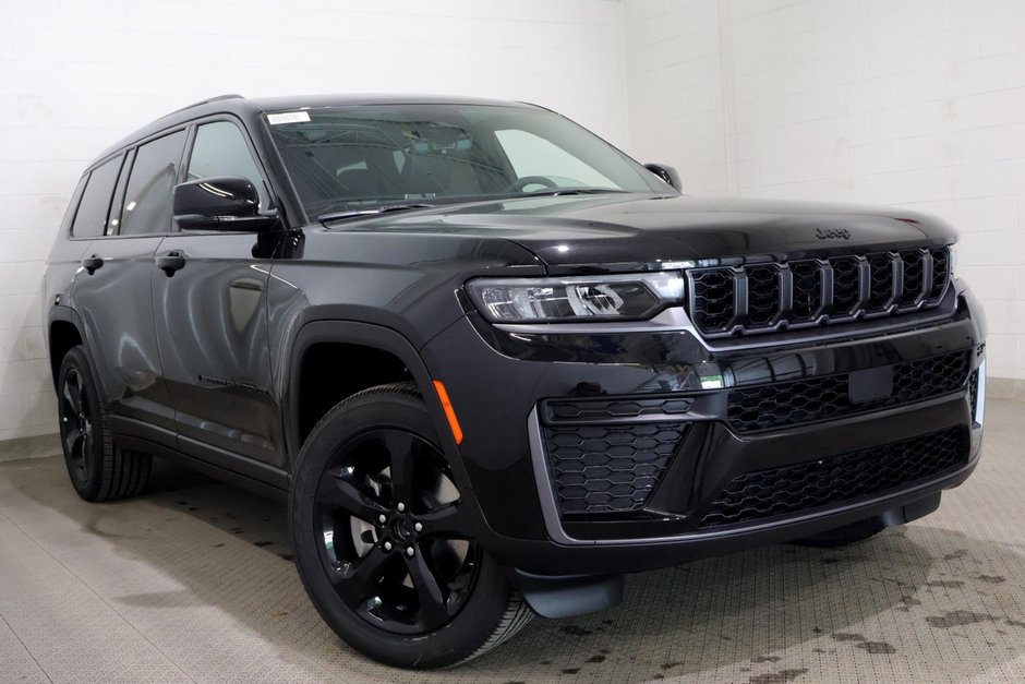 2026 Jeep Grand Cherokee L ALTITUDE in Terrebonne, Quebec - w940px