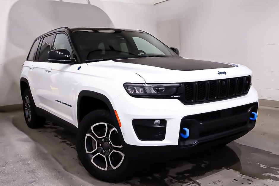 Jeep Grand Cherokee TRAILHAWK + CUIR + ENS REMORQUAGE + CAMERA PANO 2022 à Terrebonne, Québec - w940px