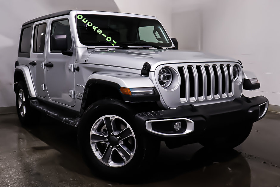 Jeep Wrangler UNLIMITED SAHARA + 4X4 + ENS TEMPS FROID 2022 à Terrebonne, Québec - w940px