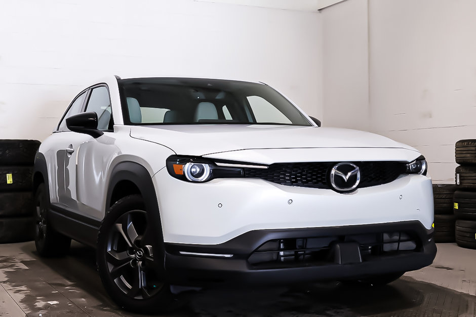 2022 Mazda MX-30 GT + TOIT OUVRANT + CARPLAY in Terrebonne, Quebec - w940px