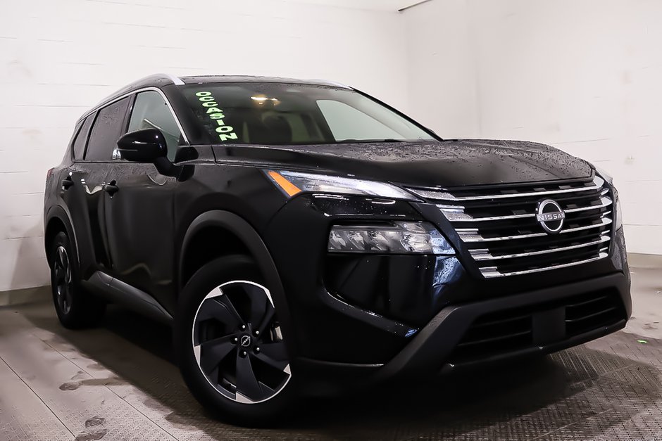 Nissan Rogue SV MOONROOF + AWD + DEMARREUR 2024 à Terrebonne, Québec - w940px