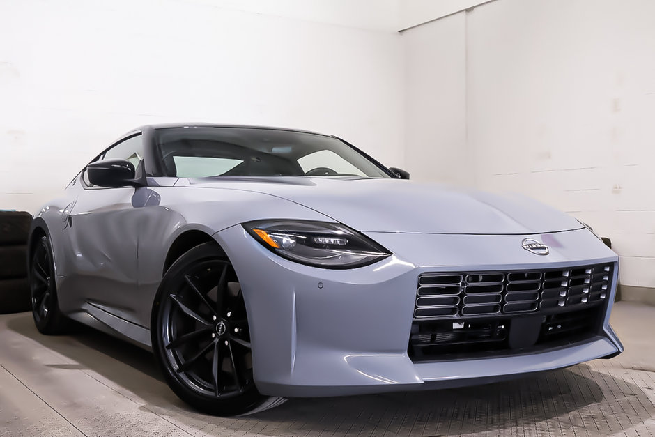 Nissan Z PERFORMANCE RWD + AUTOMATIQUE + CUIR + VITESSES AU VOLANT 2023 à Terrebonne, Québec - w940px