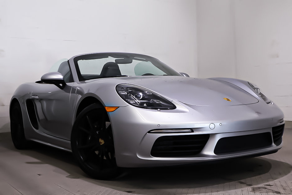 Porsche 718 Boxster BOXTER + RWD + DECAPOTABLE 2022 à Terrebonne, Québec - w940px
