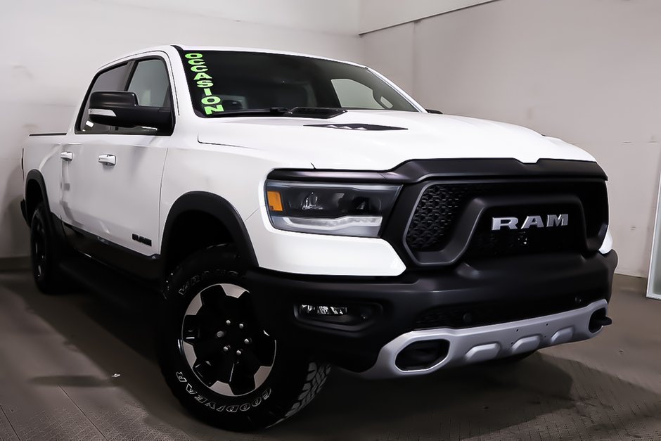 Ram 1500 REBEL + 4X4 +V8 HEMI 5.7L + CREW CAB + 2022 à Terrebonne, Québec - w940px