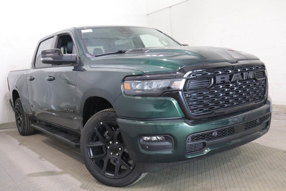 2026 Ram 1500 SPORT in Terrebonne, Quebec - w940px