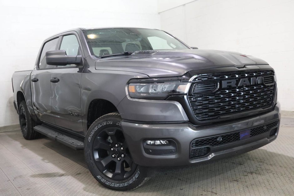 2026 Ram 1500 EXPRESS in Terrebonne, Quebec - w940px