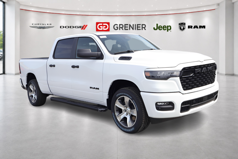 Ram 1500 EXPRESS 2026 à Terrebonne, Québec - w940px
