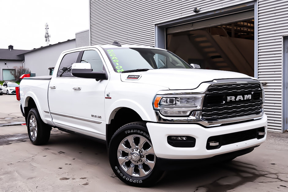2022 Ram 2500 LIMITED + DIESEL + CREW CAB + 4X4 in Terrebonne, Quebec - w940px