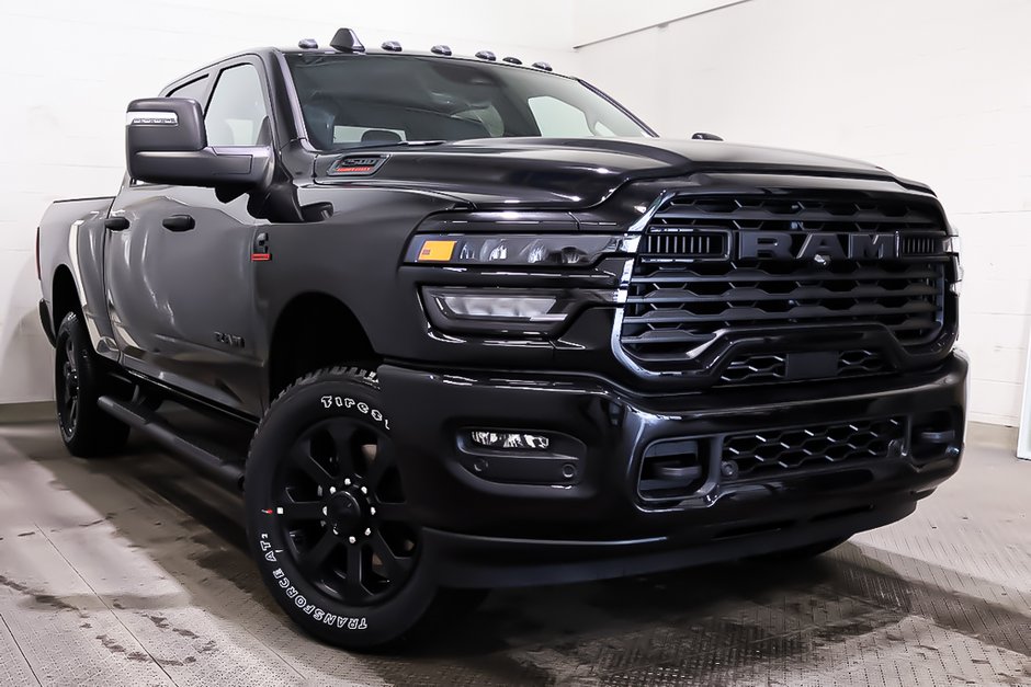 Ram 2500 BIG HORN 2025 à Terrebonne, Québec - w940px