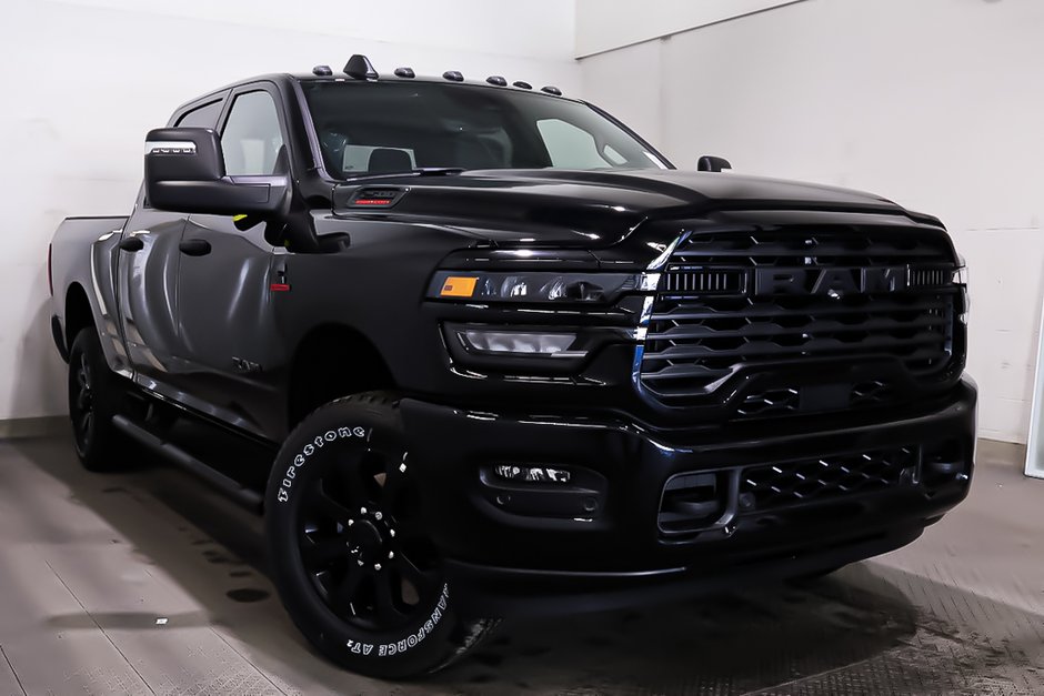 Ram 2500 BIG HORN 2025 à Terrebonne, Québec - w940px