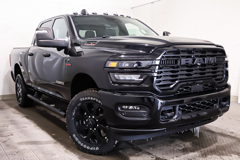 Ram 2500 BIG HORN 2026 à Terrebonne, Québec - w940px