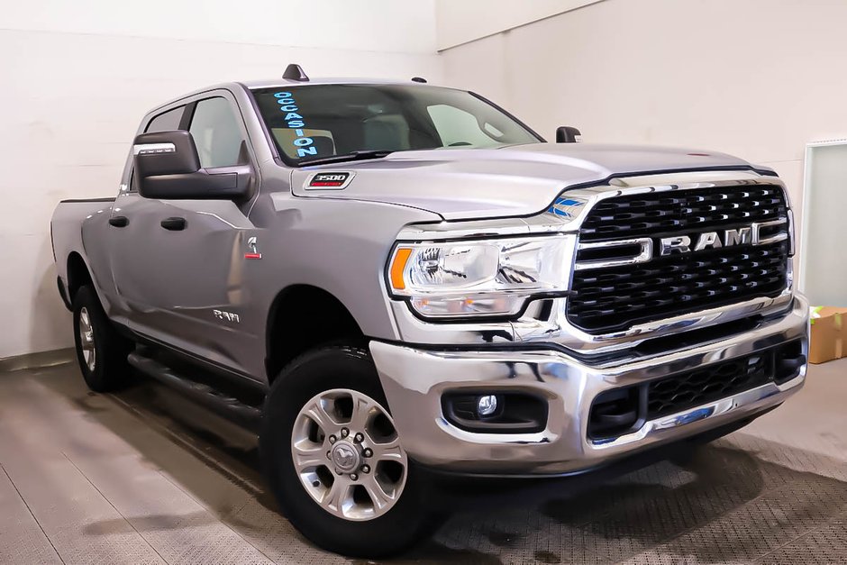 Ram 3500 BIG HORN + 4X4 + CREW CAB + DIESEL 2024 à Terrebonne, Québec - w940px
