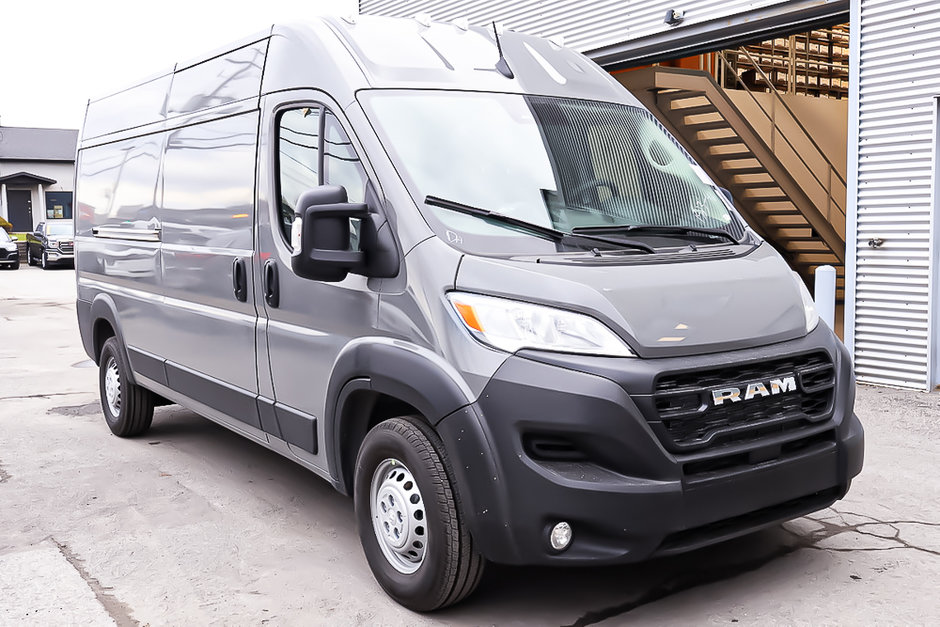 2025 Ram PROMASTER CARGO VAN 2500 TRADESMAN W/ PASS SEAT in Terrebonne, Quebec - w940px