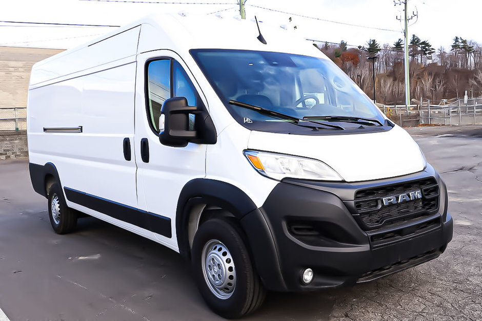 2024 Ram PROMASTER CARGO VAN 3500 TRADESMAN W/ PASS SEAT in Terrebonne, Quebec - w940px