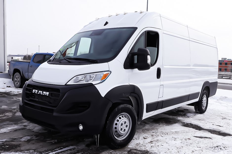Ram ProMaster Cargo Van TRADESMAN 3500 + HIGH ROOF + 159 EXT + V6 3.6L 2025 à Terrebonne, Québec - w940px