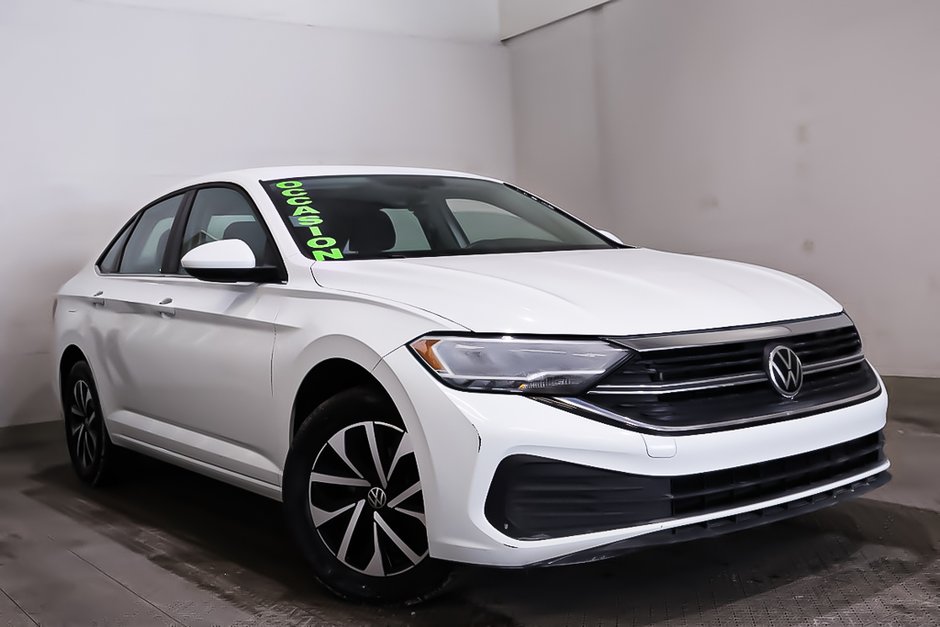 2023 Volkswagen Jetta TRENDLINE + FWD + AUTOMATIQUE in Terrebonne, Quebec - w940px
