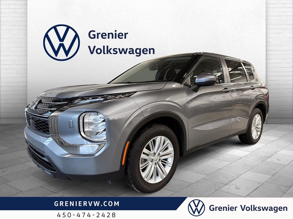 Mitsubishi Outlander ES, AWD, 7pass, Carplay, Banc chauffants 2024 à Mascouche, Québec - w940px