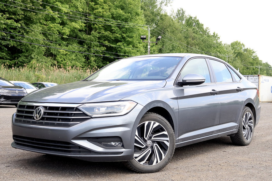 2019 Volkswagen Jetta Execline, Cuir, Toit, Carplay in Terrebonne, Quebec - w940px