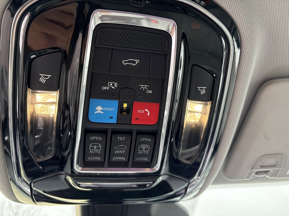 2022 Jeep Grand Cherokee L Overland-11