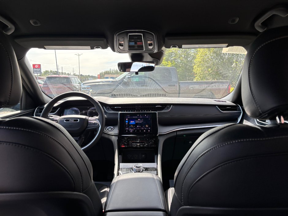 2025 Jeep Grand Cherokee L ALTITUDE-14