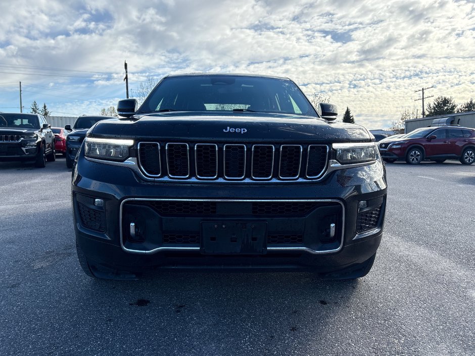 2023 Jeep Grand Cherokee Overland-2