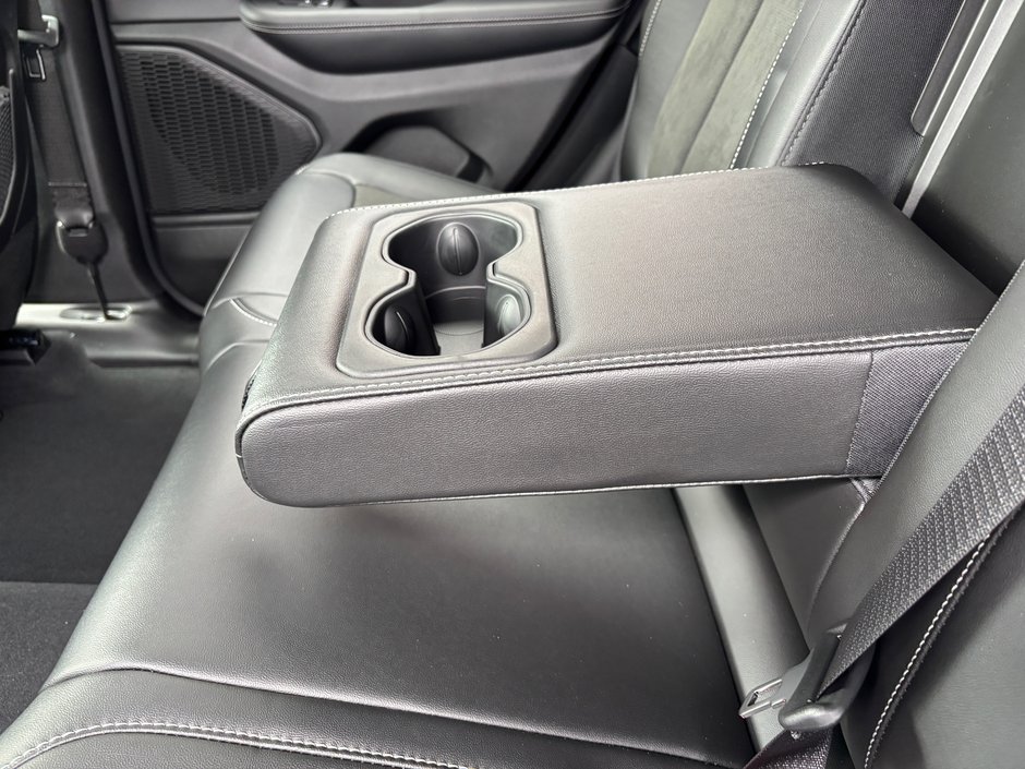2025 Jeep Grand Cherokee LAREDO ALTITUDE-20