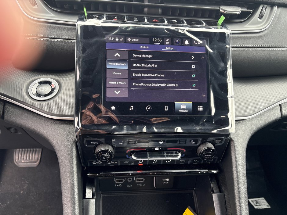 2025 Jeep Grand Cherokee LAREDO ALTITUDE-12