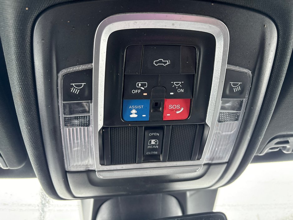 2022 Ram 1500 Limited-16